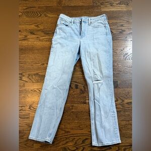 NWOT Old Navy Light Wash Straight Leg Jeans